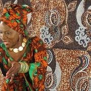 The lyrics ORISHA of ANGELIQUE KIDJO is also present in the album Eve (2014)