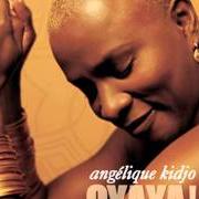 The lyrics LE MONDE COMME UN BÉBÉ of ANGELIQUE KIDJO is also present in the album Oyaya! (2004)