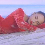 The lyrics SIEMPRE HAY ESPERANZA of SADE is also present in the album Stronger than pride (1988)