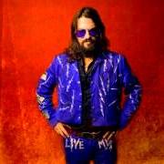 The lyrics GONE TO CAROLINA of SHOOTER JENNINGS is also present in the album Electric rodeo (2006)