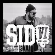 The lyrics KNOCHEN UND FLEISCH of SIDO is also present in the album Vi (2015)