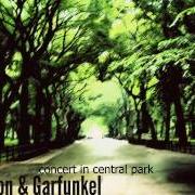 The lyrics AMERICA of SIMON & GARFUNKEL is also present in the album Concert in central park (1982)