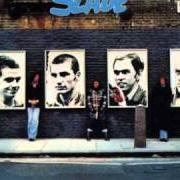 The lyrics LIGHTNING NEVER STRIKES BACK of SLADE is also present in the album Whatever happened to slade (1977)