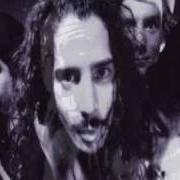 The lyrics SHE'S  A POLITICIAN of SOUNDGARDEN is also present in the album Somms - satan oscillate my metallic sonatas (1992)