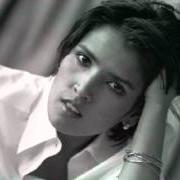 The lyrics WONDERFUL SHADOW of TANITA TIKARAM is also present in the album The best of tanita tikaram (1996)