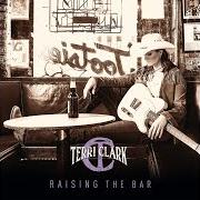 The lyrics GIVIN' UP GIVIN' A DAMN of TERRI CLARK is also present in the album Raising the bar (2018)