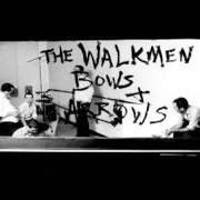 The lyrics NO CHRISTMAS WHILE I'M TALKING of THE WALKMEN is also present in the album Bows   arrows