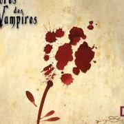 The lyrics TWO SECONDS of THEATRES DES VAMPIRES is also present in the album Anima noir (2008)