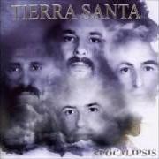 The lyrics RUMBO A LAS ESTRELLAS of TIERRA SANTA is also present in the album Apocalipsis (2004)
