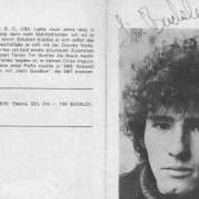 The lyrics I MUST HAVE BEEN BLIND of TIM BUCKLEY is also present in the album Blue afternoon (1969)