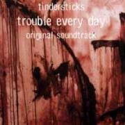 The lyrics CLOSING TITLES of TINDERSTICKS is also present in the album Trouble every day (2001)