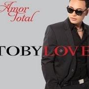 The lyrics HEY of TOBY LOVE is also present in the album Amor total (2013)