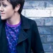 The lyrics TAXI CAB of TRACEY THORN is also present in the album Solo: songs and collaborations 1982-2015 (2015)