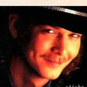 The lyrics RUNNIN' BEHIND of TRACY LAWRENCE is also present in the album Sticks and stones (1991)
