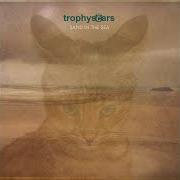 The lyrics EYES BAPTIZED IN MERCURY (APOLOGIZE TO HER) of TROPHY SCARS is also present in the album Sand in the sea (2006)