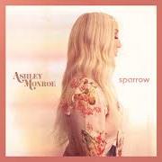 The lyrics SHE WAKES ME UP of ASHLEY MONROE is also present in the album Sparrow (2018)