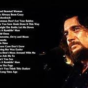 The lyrics I'VE ALWAYS BEEN CRAZY of WAYLON JENNINGS is also present in the album Ultimate waylon jennings (2004)