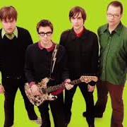 The lyrics HASH PIPE of WEEZER is also present in the album Weezer (the green album) (2001)