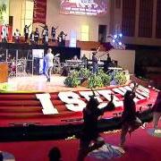 Live: the worship the praise