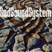 The lyrics JAH JAH IS CALLING of SUD SOUND SYSTEM is also present in the album Acqua pe sta terra