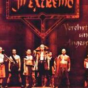 The lyrics MERSEBURGER ZAUBERSPRÜCHE (ALBUM VERSION) of IN EXTREMO is also present in the album Verehrt und angespien (1999)