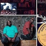 The lyrics U DA MAN of BLACK MOON is also present in the album Diggin' in dah vaults (1996)