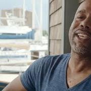 The lyrics LOW COUNTRY of DARIUS RUCKER is also present in the album Southern style (2015)