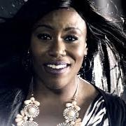 The lyrics DEAR JOHN of MANDISA is also present in the album Overcomer (2013)