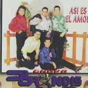 The lyrics ESTA TRISTE SOLEDAD of GRUPO BRYNDIS is also present in the album Así es el amor (1997)