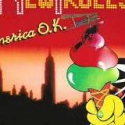 The lyrics IO SCONSOLATO IN RIVA AL MARE of NEW TROLLS is also present in the album America ok (1982)