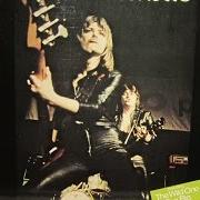 The lyrics CAT SIZE of SUZI QUATRO is also present in the album Quatro (1974)