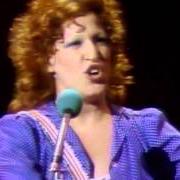 The lyrics NANETTE of BETTE MIDLER is also present in the album Live at last (1977)