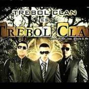 The lyrics ANDO GUERREANDO (REMIX) of TREBOL CLAN is also present in the album Trebol clan es trebol clan (2010)