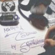 The lyrics ADESSO DECOMPRIMIMI of SKIAVOLIBERO, A.K.A., SOLO is also present in the album Skiavolibero ep