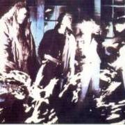 The lyrics OKUPACION of BARRICADA is also present in the album No hay tregua (1986)