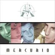 The lyrics Y ES QUE TÚ (TAN ENAMORADO) of MERCURIO is also present in the album Chicas chic (1997)