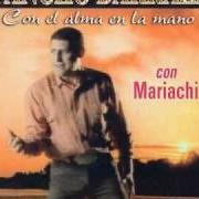 The lyrics NO VOLVERE of PANCHO BARRAZA is also present in the album Con el alma en la mano (2006)
