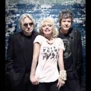 The lyrics END OF THE WORLD of BLONDIE is also present in the album Panic of girls (2011)