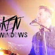 The lyrics BROKEN WINDOWS of DAVID COOK is also present in the album Digital vein (2015)