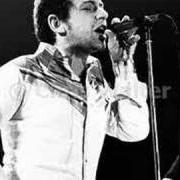The lyrics ATON-MOST-FEAR of ERIC BURDON is also present in the album Last drive (1980)