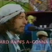 The lyrics BLOWIN' IN THE WIND of BOB DYLAN is also present in the album Live 1975 (2002)