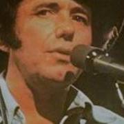 The lyrics GOIN' BACK TO TEXAS of BOBBY BARE is also present in the album Down & dirty (2006)