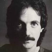The lyrics HIS MASTER'S VOICE of PHIL KEAGGY is also present in the album Play thru me (1982)