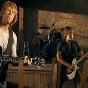 The lyrics WE GOT IT GOING ON of BON JOVI is also present in the album Lost highway (2007)