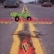 The lyrics PUNK ROCK STAR of NOT AVAILABLE is also present in the album V8 (2000)