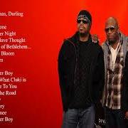 The lyrics COLD DECEMBER NIGHTS of BOYZ II MEN is also present in the album Christmas interpretations (1993)