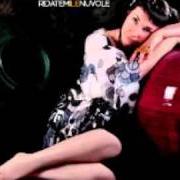 The lyrics YOU 'R' of SIMONA BARBIERI is also present in the album Ridatemi le nuvole (2010)