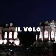 The lyrics E PIÙ TI PENSO of I TRE TENORINI is also present in the album Il volo