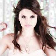 The lyrics CRUSH of SELENA GOMEZ & THE SCENE is also present in the album Kiss & tell