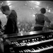 The lyrics LIME TREE of BRIGHT EYES is also present in the album Cassadaga (2007)